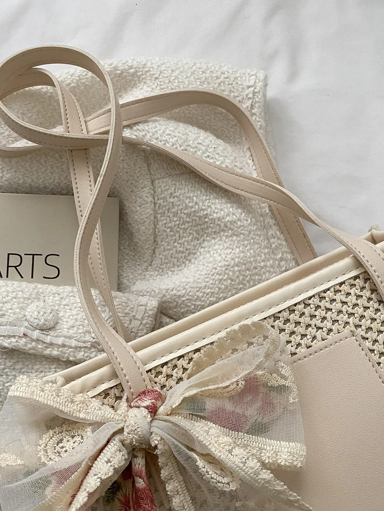 Bow Decor Straw Bag