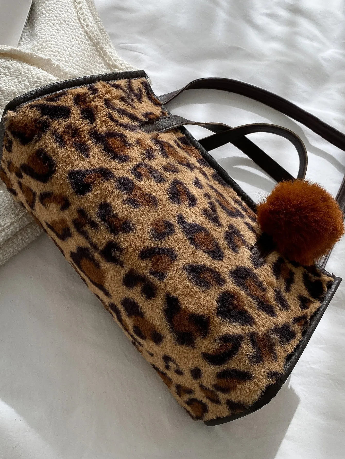 Leopard Pattern Square Bag With Bag Charm