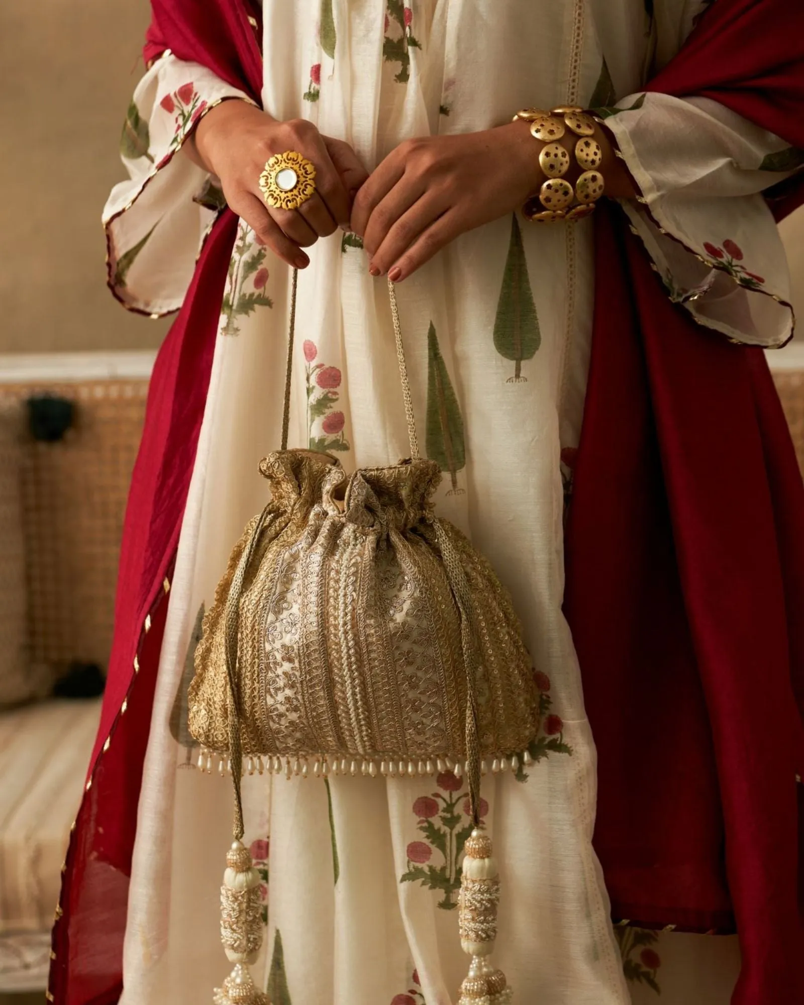 Naaz Potli